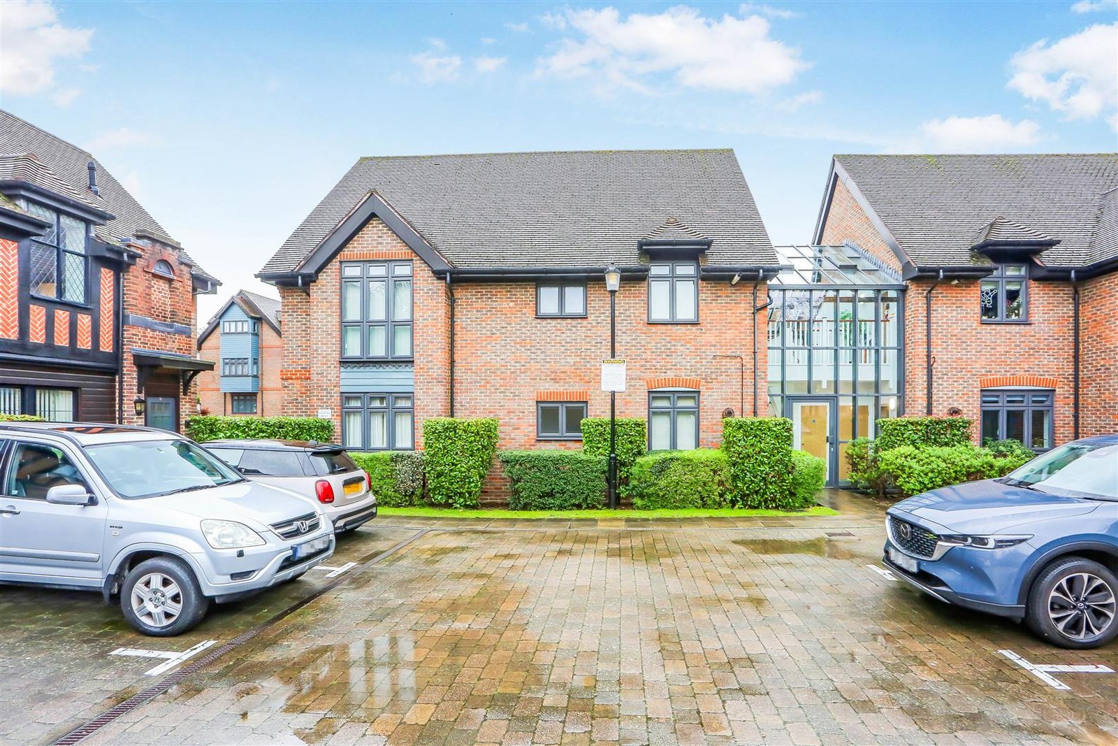 Ewell Road, Cheam Village