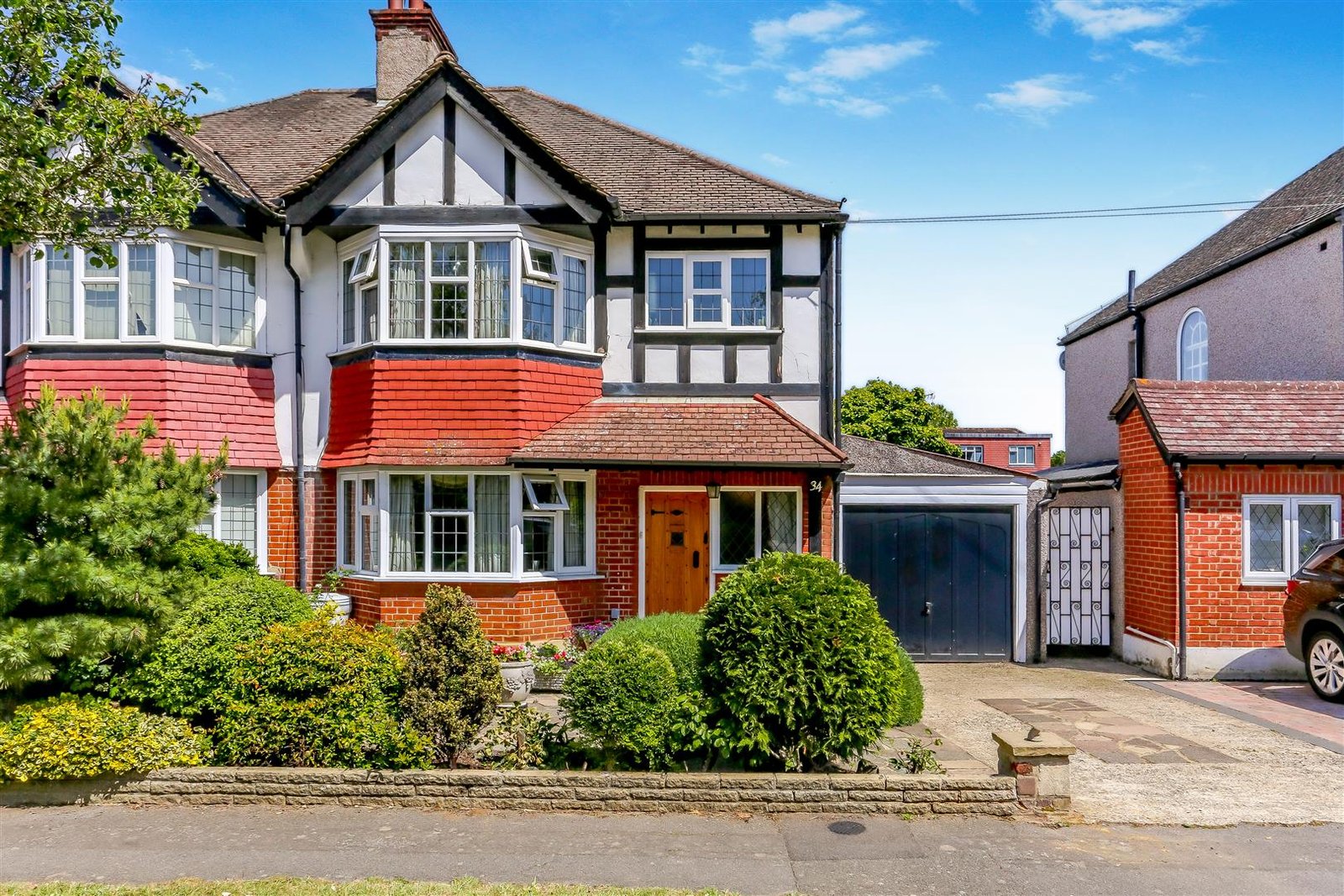 Summerville Gardens, Cheam