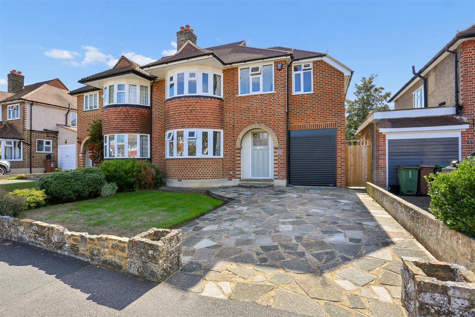 Tabor Gardens, Cheam Village