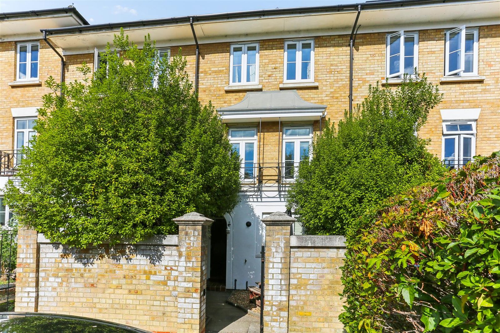 Kingswood Drive, Sutton